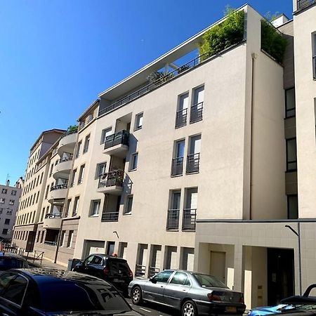 Beau Studio Tout Confort Au Calme Avec Parking . Appartement Villeurbanne Buitenkant foto