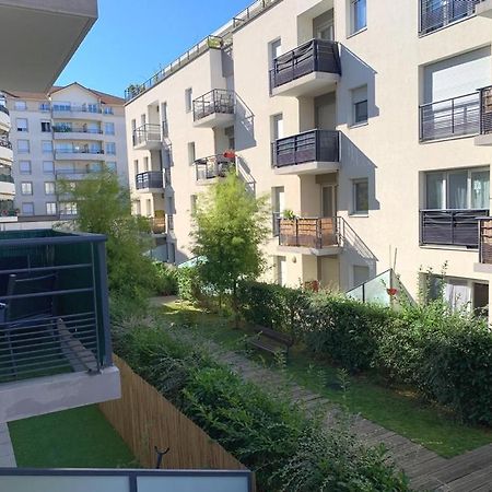 Beau Studio Tout Confort Au Calme Avec Parking . Appartement Villeurbanne Buitenkant foto